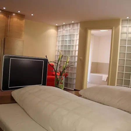 Restaurant Schwan 2* فيرتهايم